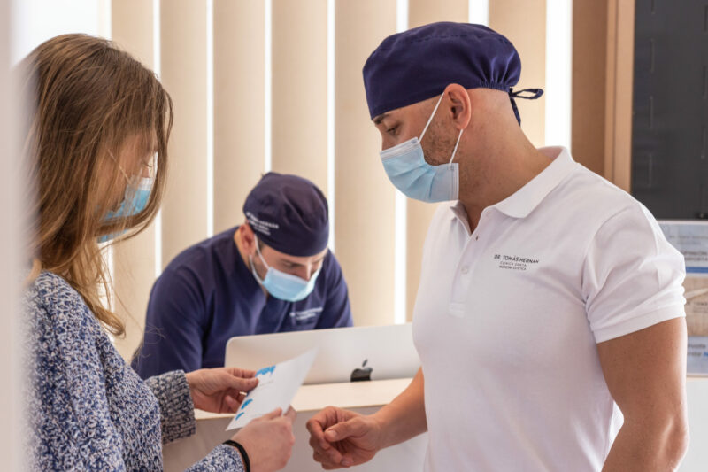 Atención al Paciente en la Clínica Dental